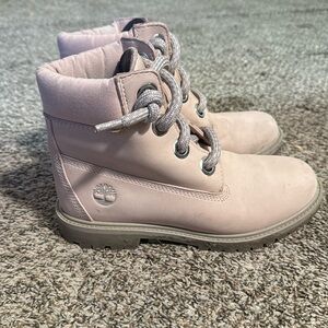 Timberland Women’s 8 Heritage 6” Convenience Lace Light‎ Pink Waterproof Boot